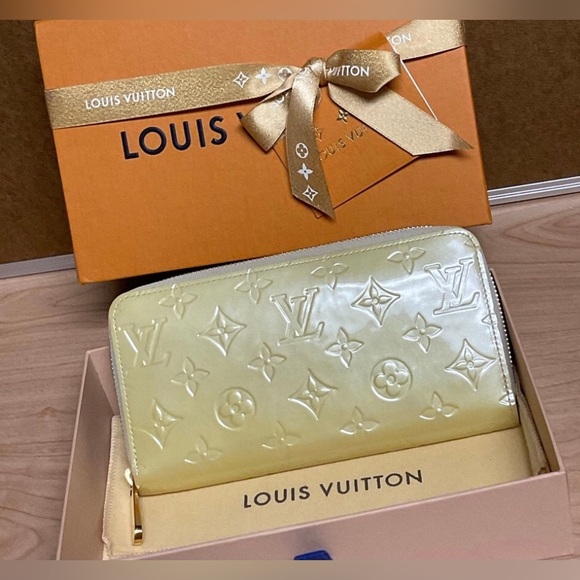 ✅AUTHENTIC BAG2ways GM BREA LOUIS VUITTON BUNDLE - Picture 2 of 16